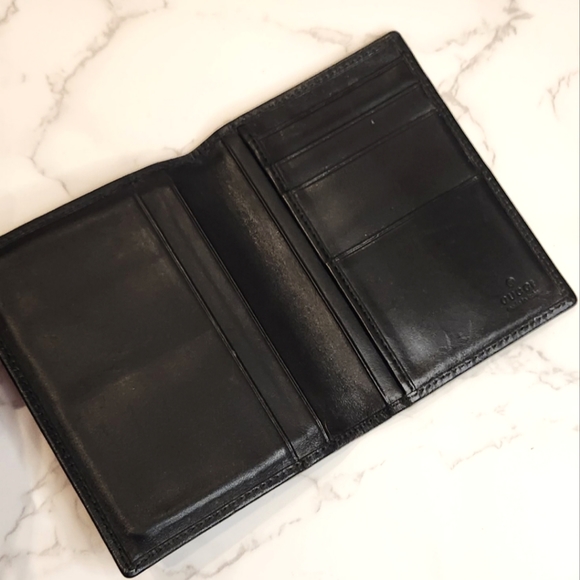 Auth Gucci GG Bifold Wallet - Picture 6 of 8